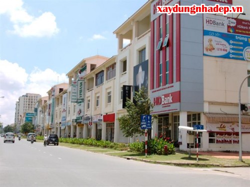 phong thủy b&agrave;i tr&iacute; cho nh&agrave; ống